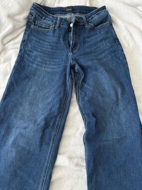 Wide-Leg Women's Jeans in Dark Blue -